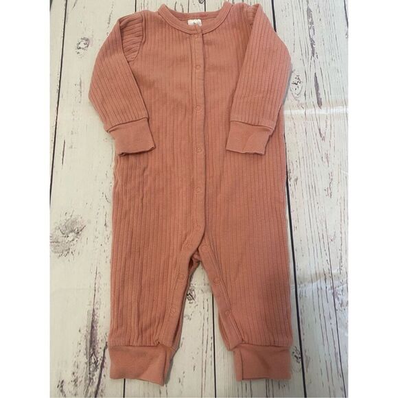 Baby girl outfit bundle - Picture 4 of 14